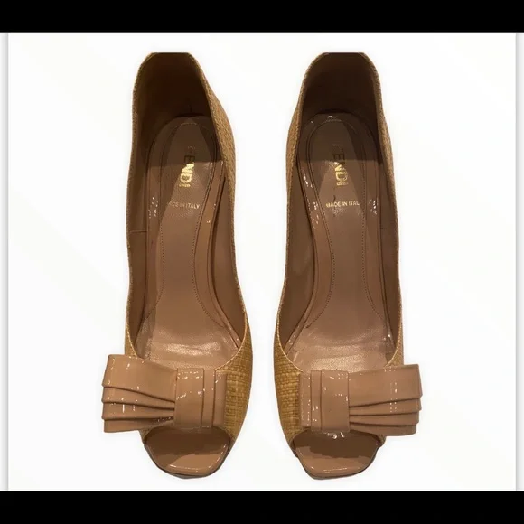 FENDI HEELS  🎉🎉HP🎉🎉 - Picture 7 of 14